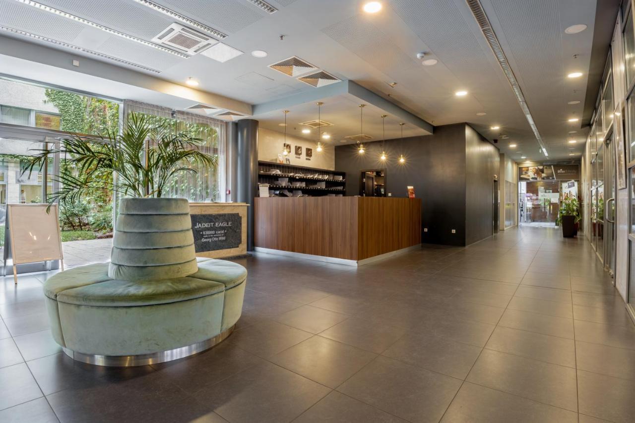 บลิส โฮเทล แอนด์ เวลล์เนสส์ Aparthotel บูดาเปสต์ ภายนอก รูปภาพ